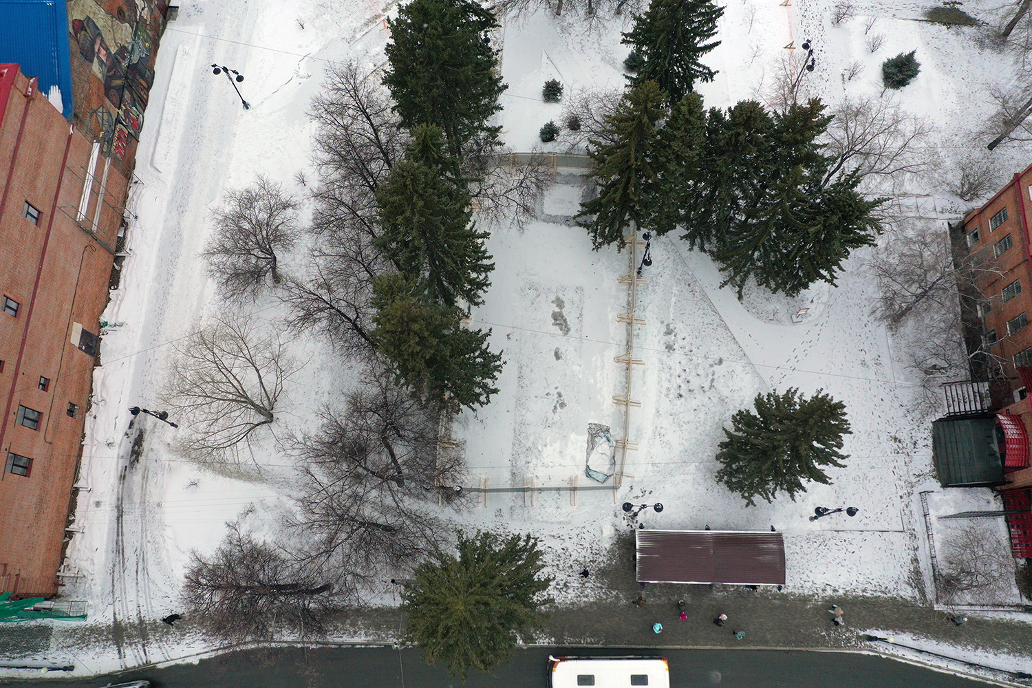 Демонтированный мемориал "Камень скорби" в Сквере Памяти.